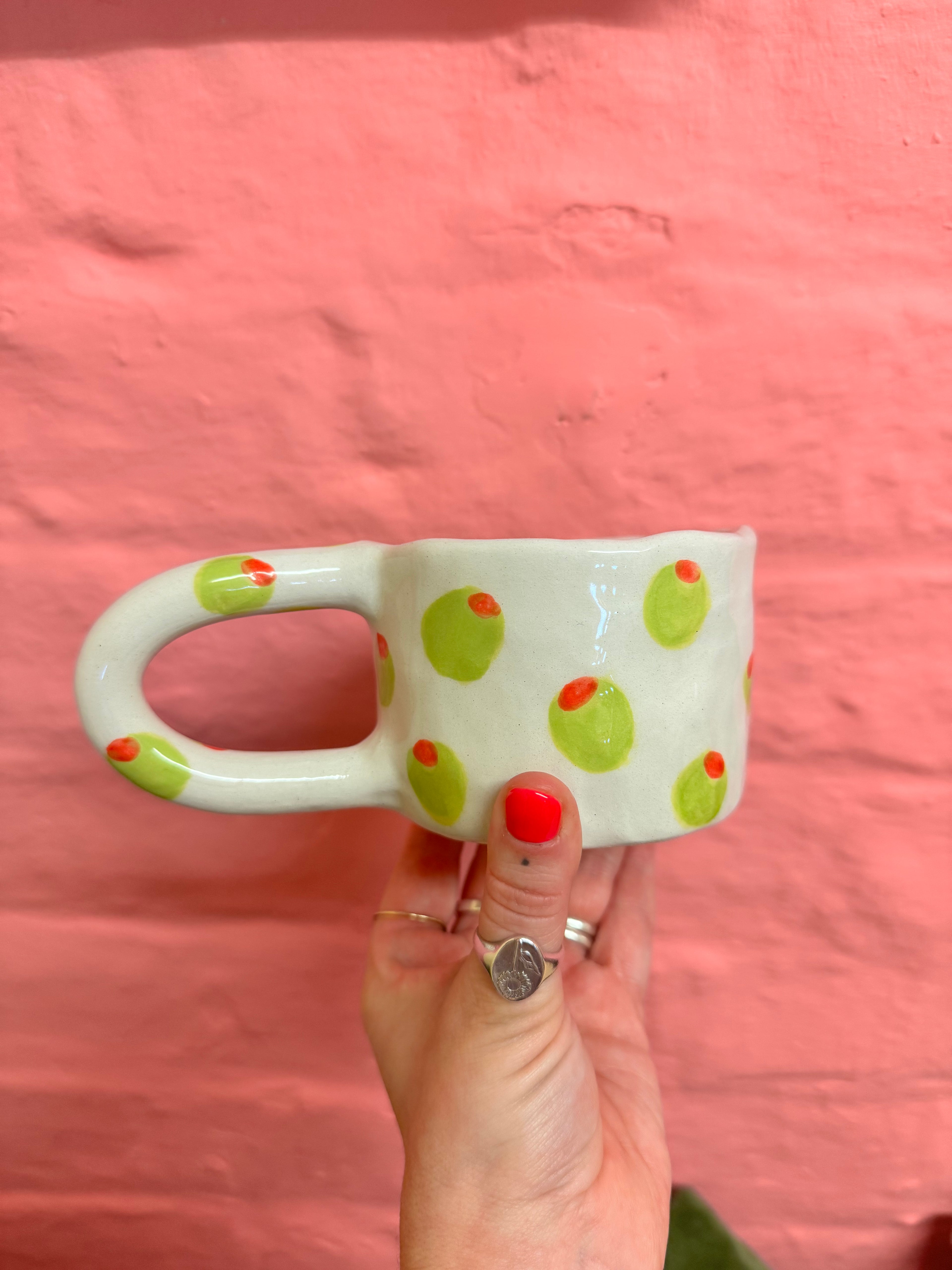 HANDMADE OLIVE MUG