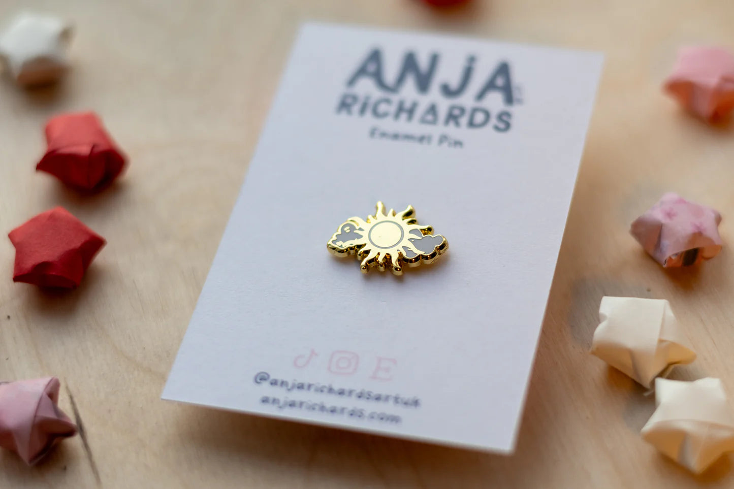 SUN AND MOON MINI PIN